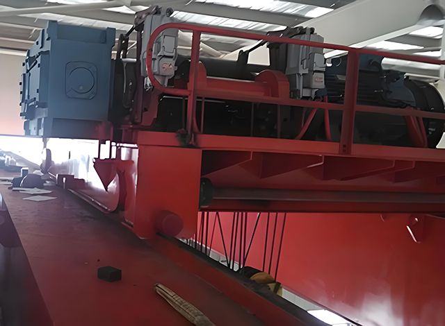Application of RVE32 Series in Gantry Crane Control System